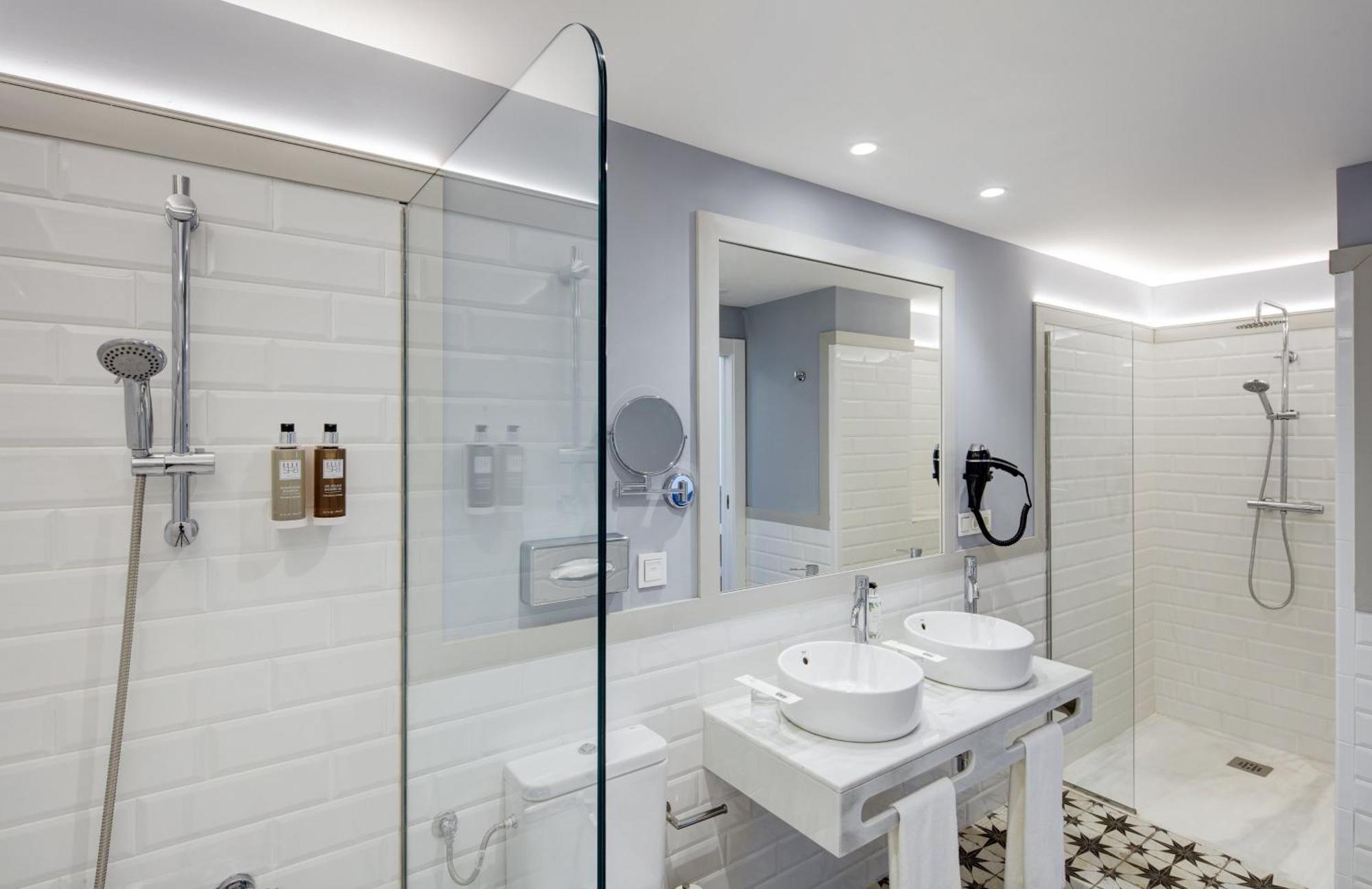 Sercotel Granada Suites Eksteriør bilde