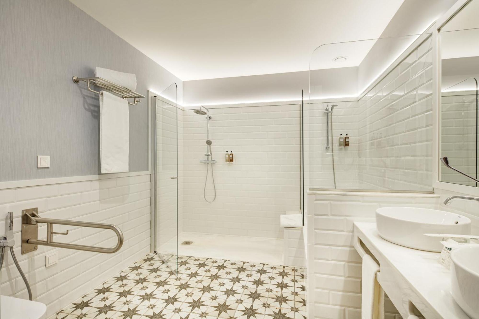 Sercotel Granada Suites Eksteriør bilde
