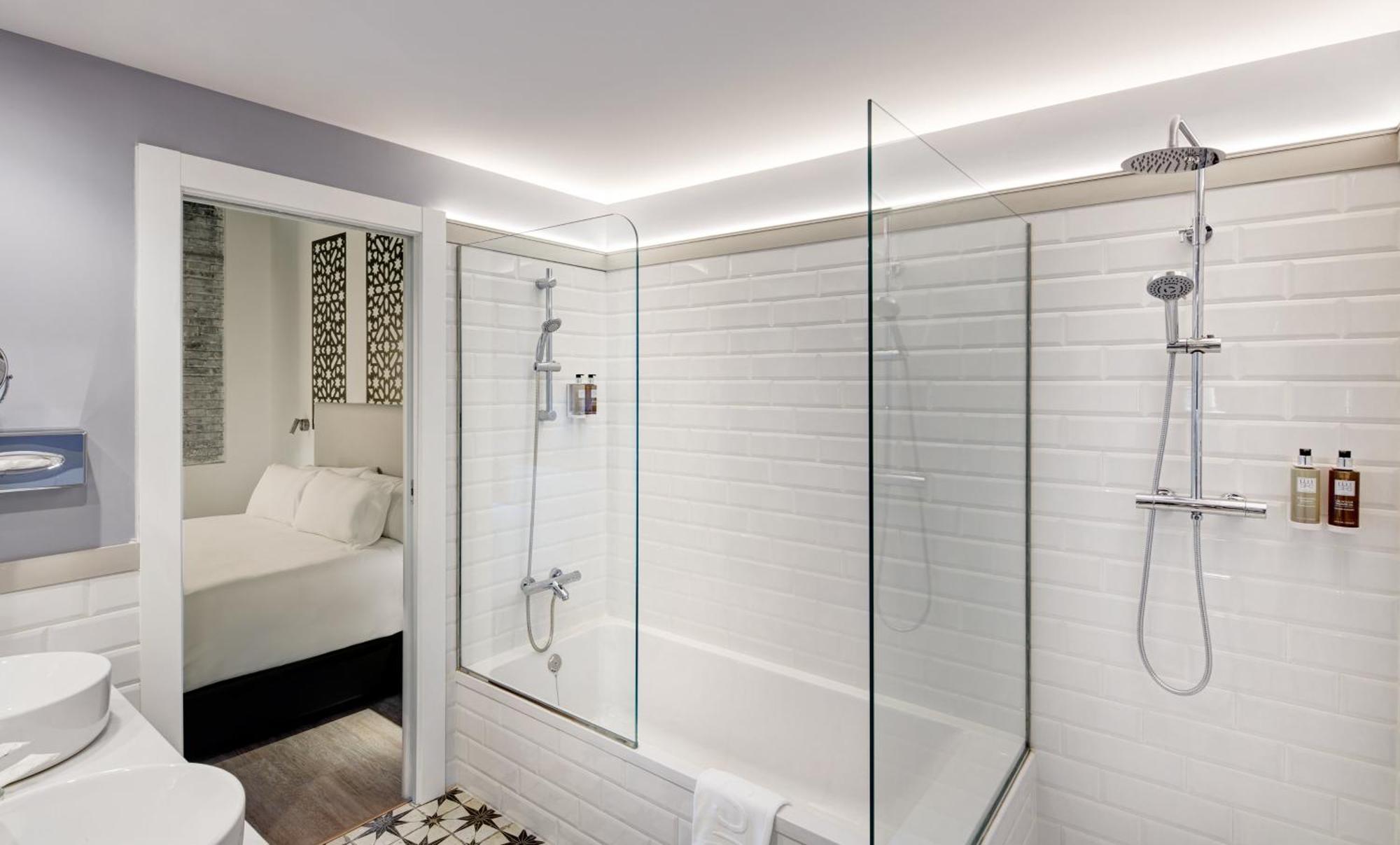 Sercotel Granada Suites Eksteriør bilde